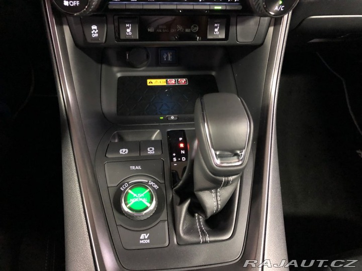 Toyota RAV4 GR Sport AWD 2025
