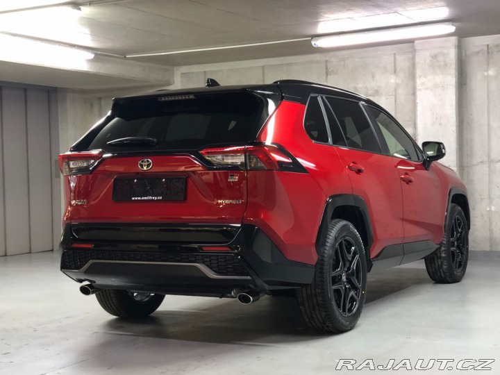 Toyota RAV4 GR Sport AWD 2025