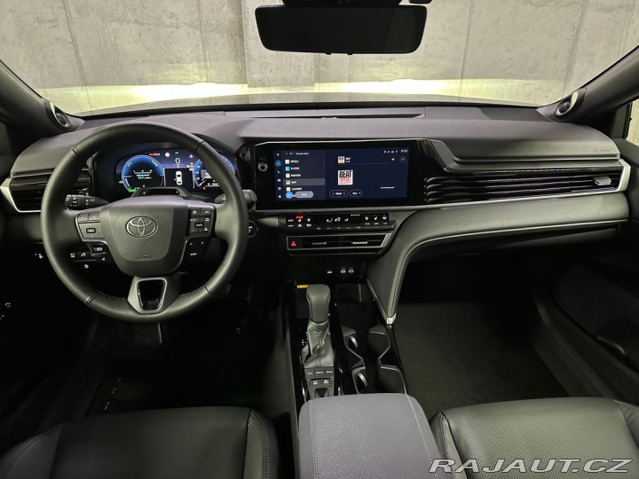 Toyota Camry Executive 2.5 Hybrid 2026