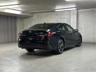 Toyota Camry Executive 2.5 Hybrid 2025