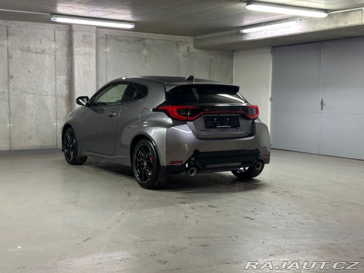 Toyota Yaris GR Dynamic + VIP 1.6 Turb 2024