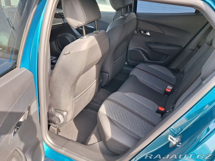 Peugeot 2008 ALLURE PureTech 100 MAN6 2025