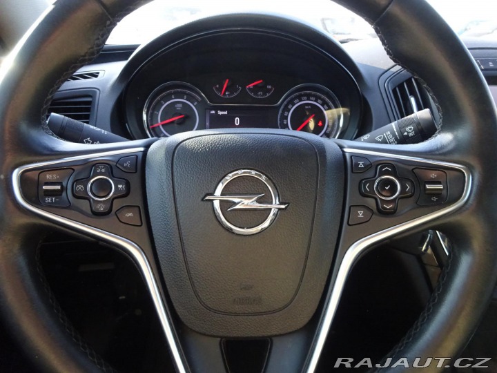 Opel Insignia 2.0 CDTi 143kW 4x4 AUTOMA 2015