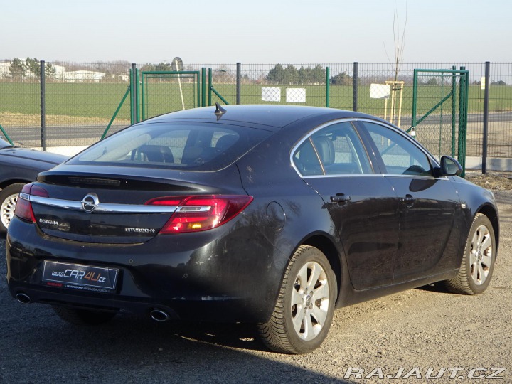 Opel Insignia 2.0 CDTi 143kW 4x4 AUTOMA 2015