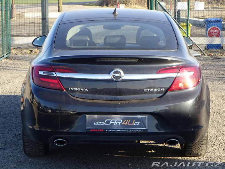 Opel Insignia 2.0 CDTi 143kW 4x4 AUTOMA 2015
