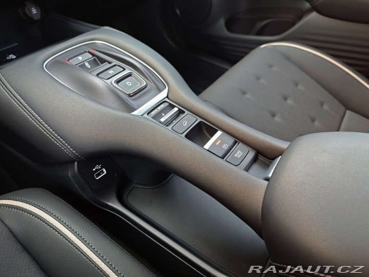 Honda ZR-V 2.0e:HEV 135kW Sport WHIT 2025