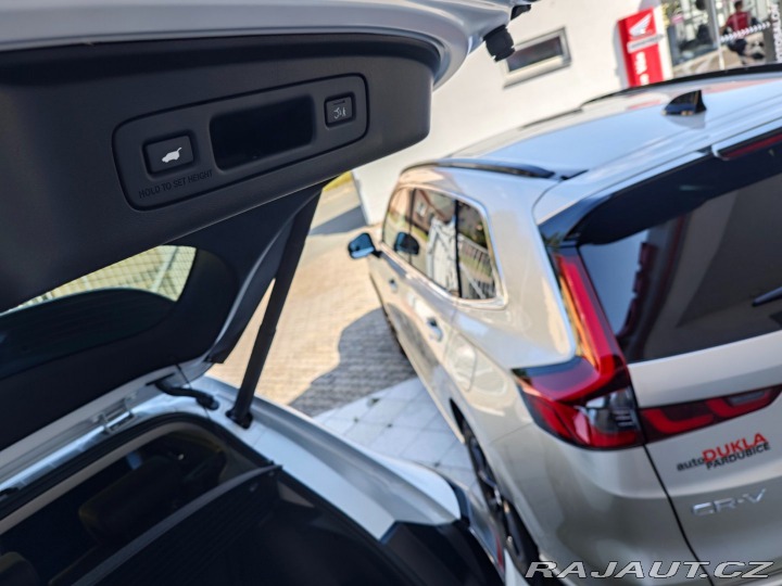 Honda ZR-V 2.0e:HEV 135kW Sport WHIT 2025