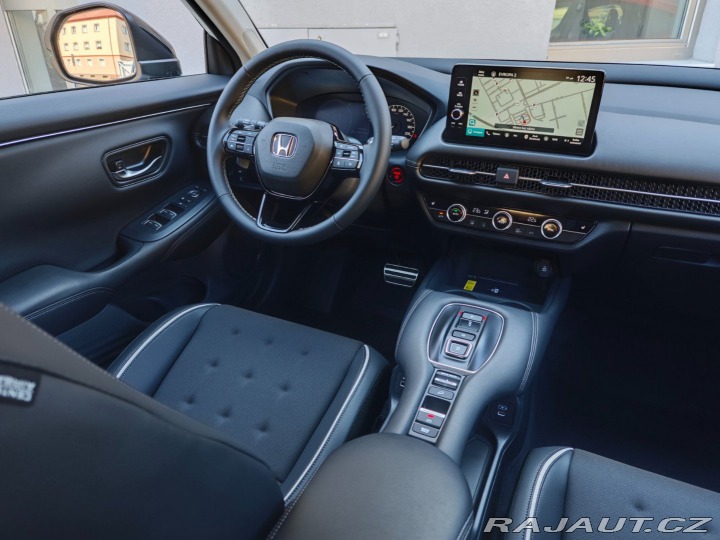 Honda ZR-V 2.0e:HEV 135kW Sport WHIT 2025