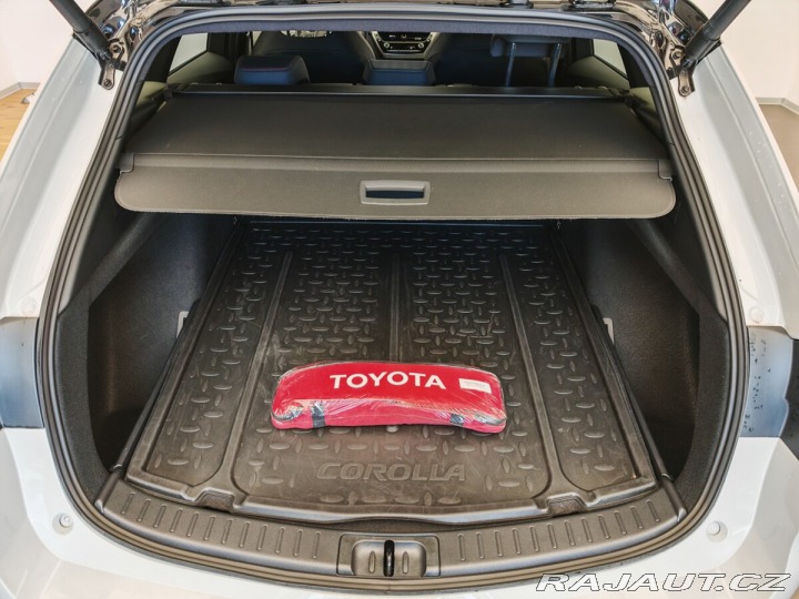 Toyota Corolla 1.8 Hybrid e-CVT GR Sport 2024
