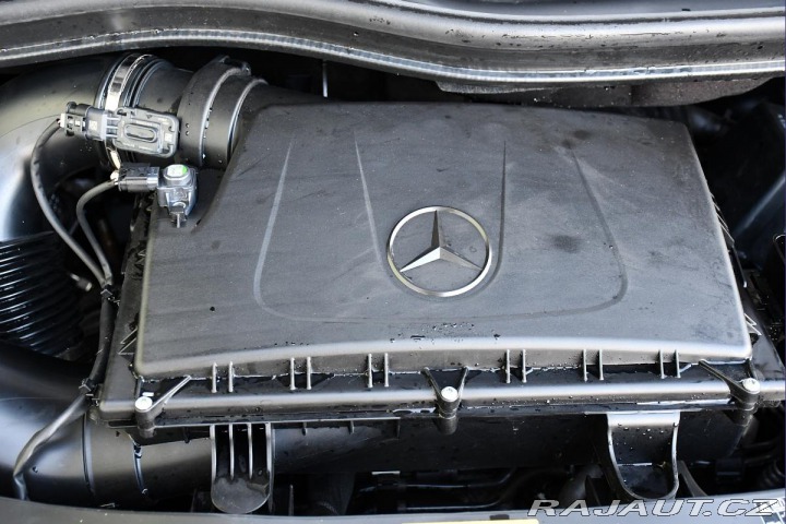Mercedes-Benz V MARCO POLO 4M K360°ČR 2xP 2019