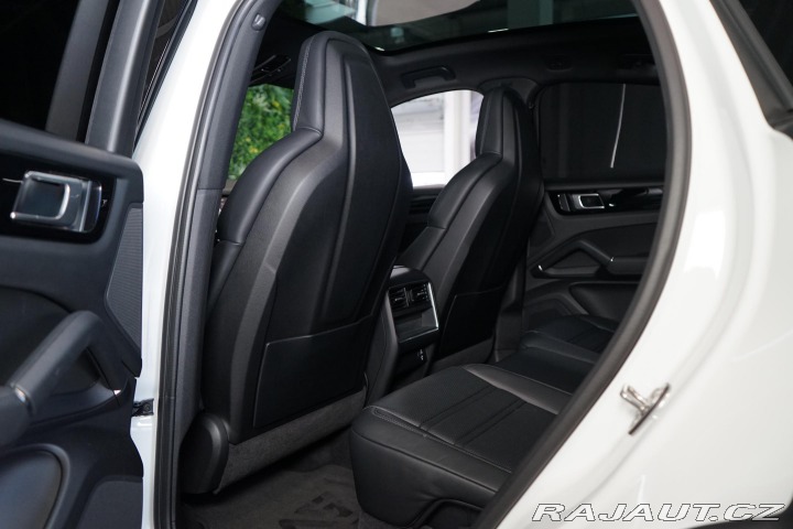 Porsche Cayenne Coupé Chrono Panorama Car 2022