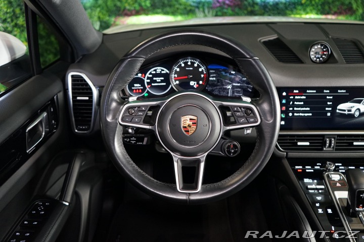 Porsche Cayenne Coupé Chrono Panorama Car 2022