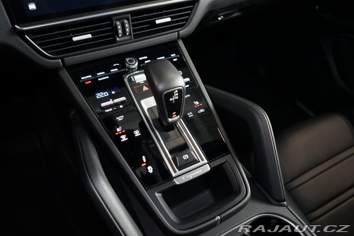 Porsche Cayenne Coupé Chrono Panorama Car 2022