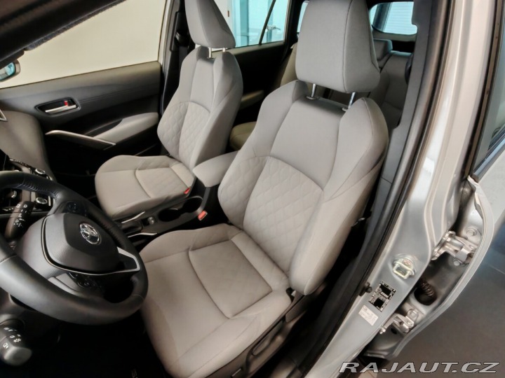 Toyota Corolla Cross 1.8 Hybrid (140 k) Comfor 2024