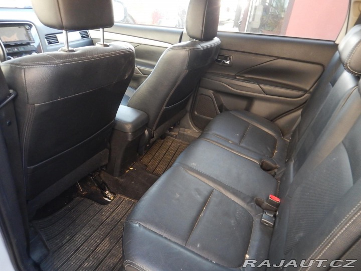Mitsubishi Outlander 2.2D 110 kw 2013