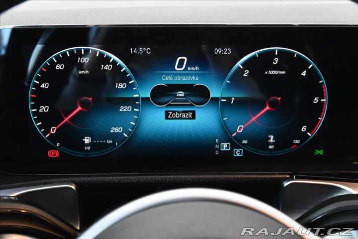 Mercedes-Benz GLB 2,0 220d 140kW*4Matic*Key 2021