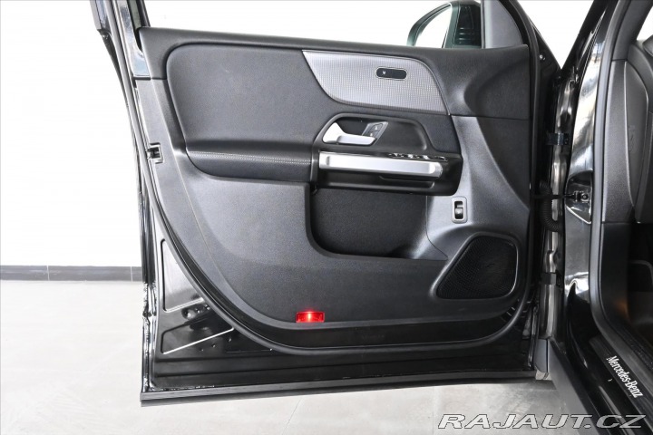 Mercedes-Benz GLB 2,0 220d 140kW*4Matic*Key 2021