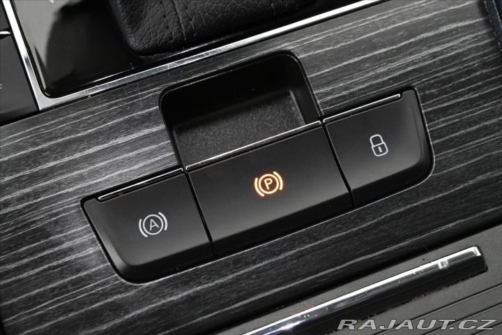 Škoda Superb 2,0 TDI 110kW DSG Busines 2021