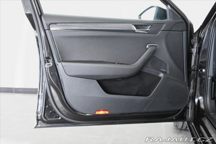 Škoda Superb 2,0 TDI 110kW DSG Busines 2021