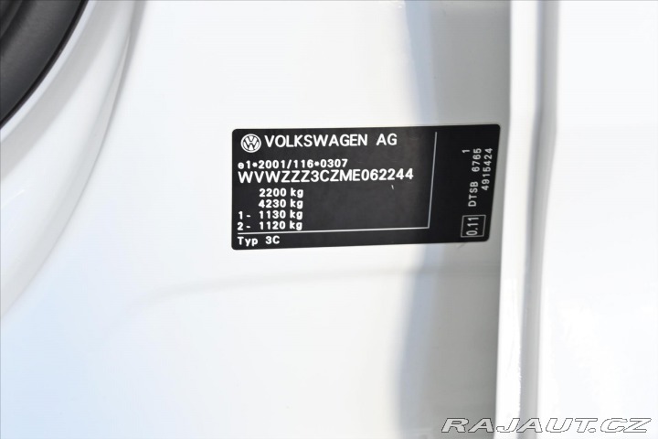 Volkswagen Passat 2,0 TDi 110 kW DSG *ELEGA 2020