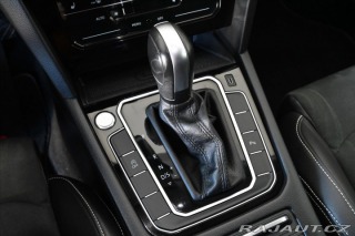 Volkswagen Passat 2,0 TDi 110 kW DSG *ELEGA 2020