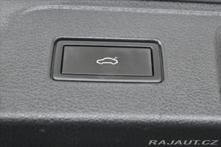 Volkswagen Passat 2,0 TDi 110 kW DSG *ELEGA 2020