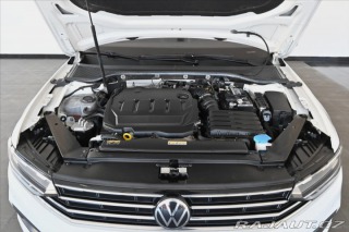 Volkswagen Passat 2,0 TDi 110 kW DSG *ELEGA 2020