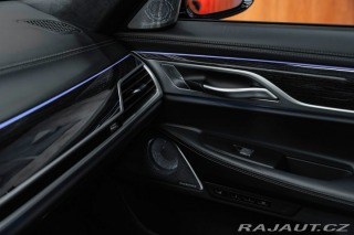 BMW Ostatní modely M760Li xDrive, Nočné vide 2021