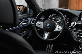 BMW Ostatní modely M760Li xDrive, Nočné vide 2021