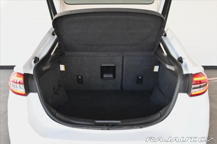 Ford Mondeo 2,0 ECOBUE 110 kW AT/8 Zá 2019