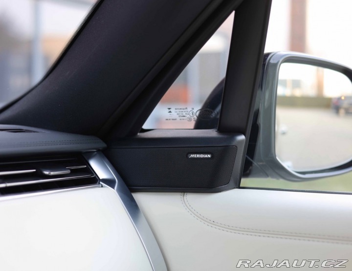 Land Rover Range Rover P460e *HUD*Ťažné*ClearSi 2025