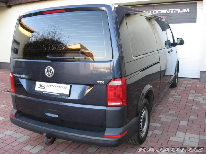 Volkswagen Transporter 2,0 TDI 150PS L2H1 Kombi 2017
