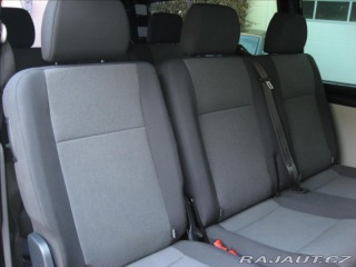 Volkswagen Transporter 2,0 TDI 150PS  L2H1 Kombi 2017