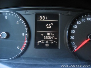 Volkswagen Transporter 2,0 TDI 150PS  L2H1 Kombi 2017