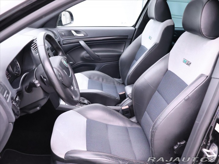 Škoda Octavia 2,0 TFSi RS DSG 2011