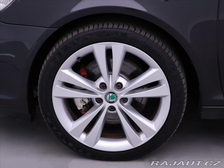 Škoda Octavia 2,0 TFSi RS DSG 2011