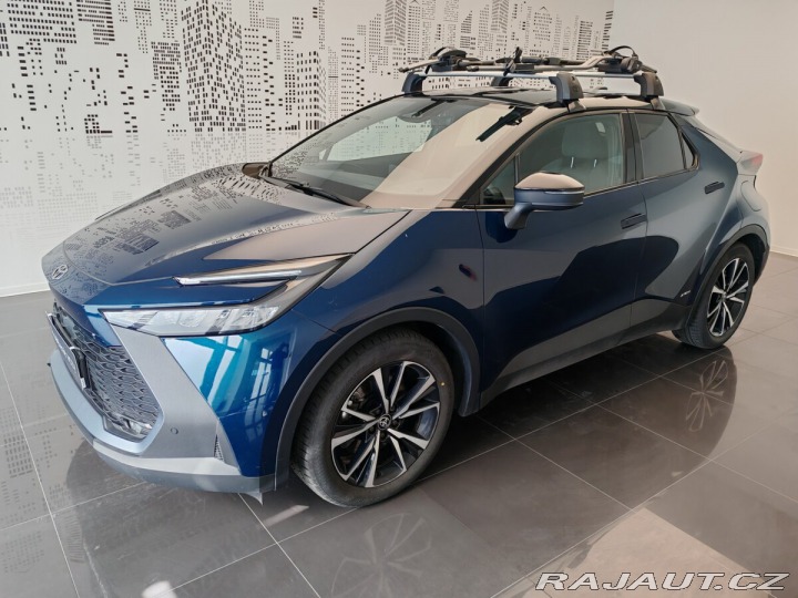 Toyota C-HR 2.0 Hybrid 135kW E-CVT St 2023