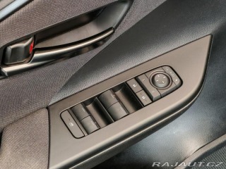 Toyota C-HR 2.0 Hybrid 135kW E-CVT St 2023