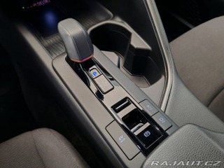 Toyota C-HR 2.0 Hybrid 135kW E-CVT St 2023
