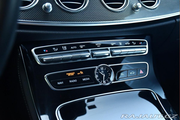 Mercedes-Benz E 400d 4M PANO S.CLOSE WEBA 2019