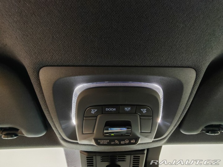 Toyota C-HR 2.0 Hybrid 135kW E-CVT Ex 2023