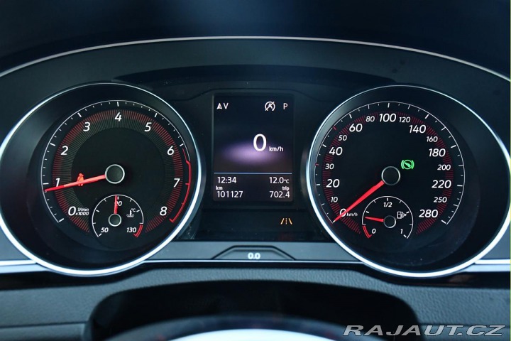 Volkswagen Arteon 2,0TSi R-LINE NAVI ČR 1.M 2020