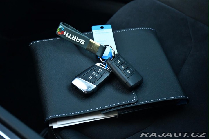 Volkswagen Arteon 2,0TSi R-LINE NAVI REZERV 2020