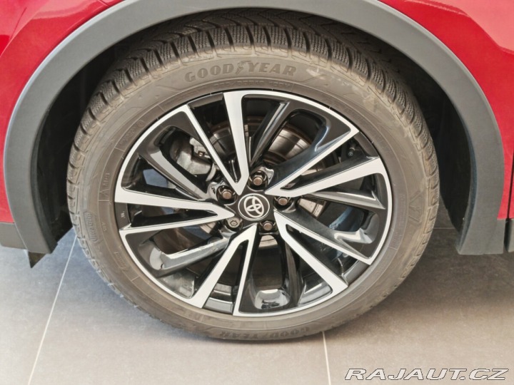 Toyota C-HR 2.0 Hybrid 4x2 Executive 2024