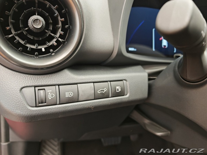 Toyota C-HR 2.0 Hybrid 4x2 Executive 2024