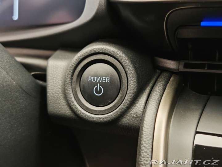 Toyota C-HR 2,0 Hybrid e-CVT Executiv 2024