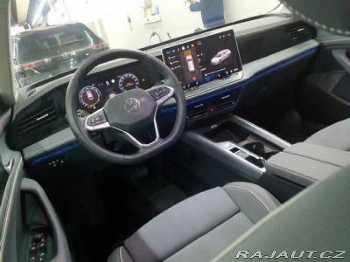 Volkswagen Passat Business 1.5 eTSI 110kW 2024