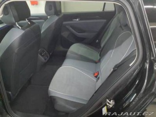 Volkswagen Passat Business 1.5 eTSI 110kW 2024