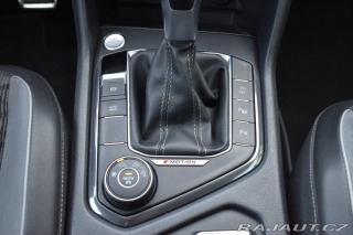 Volkswagen Tiguan Allspace 4x4 147kW R-LINE*TAŽNÉ*7. 2022