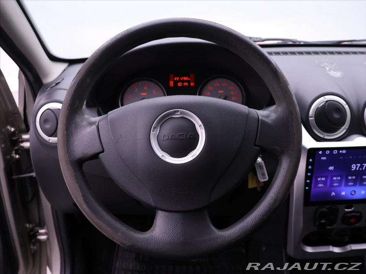 Dacia Sandero 1,2 i Arctica Klimatizace 2012